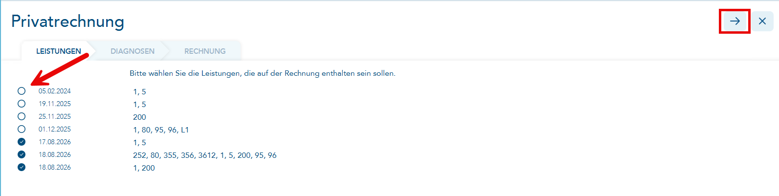 Das Bild zeigt den Vorgang der Privatrechnung vom Patienten ausgehend -der Fokus steht auf dem Reiter Leistungen und ein roter Pfeil verweist auf den Markierungsbereich - der Aktionsbutton oben rechts zum Fortfahren ist rot umrandet